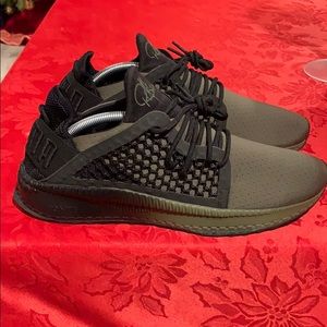 Puma Tsugi Netfit x Young and Reckless collab.